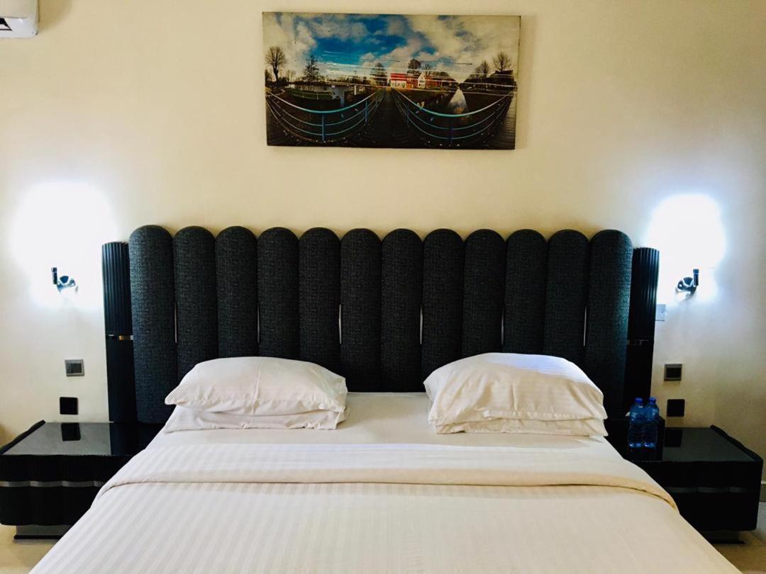 Summerset Continental Hotel Maitama By T E L E Hospitality Abuja Ngoại thất bức ảnh