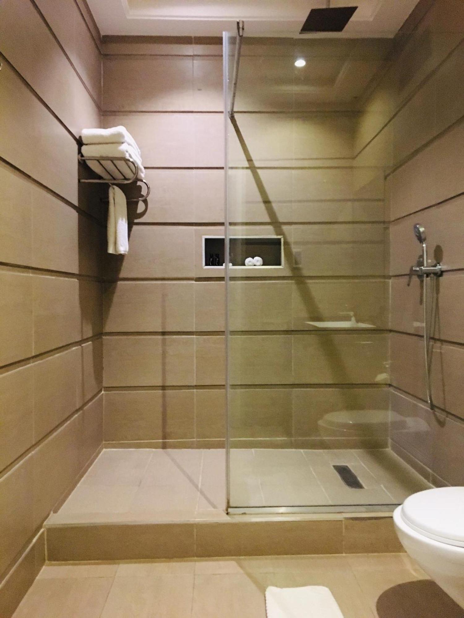 Summerset Continental Hotel Maitama By T E L E Hospitality Abuja Ngoại thất bức ảnh