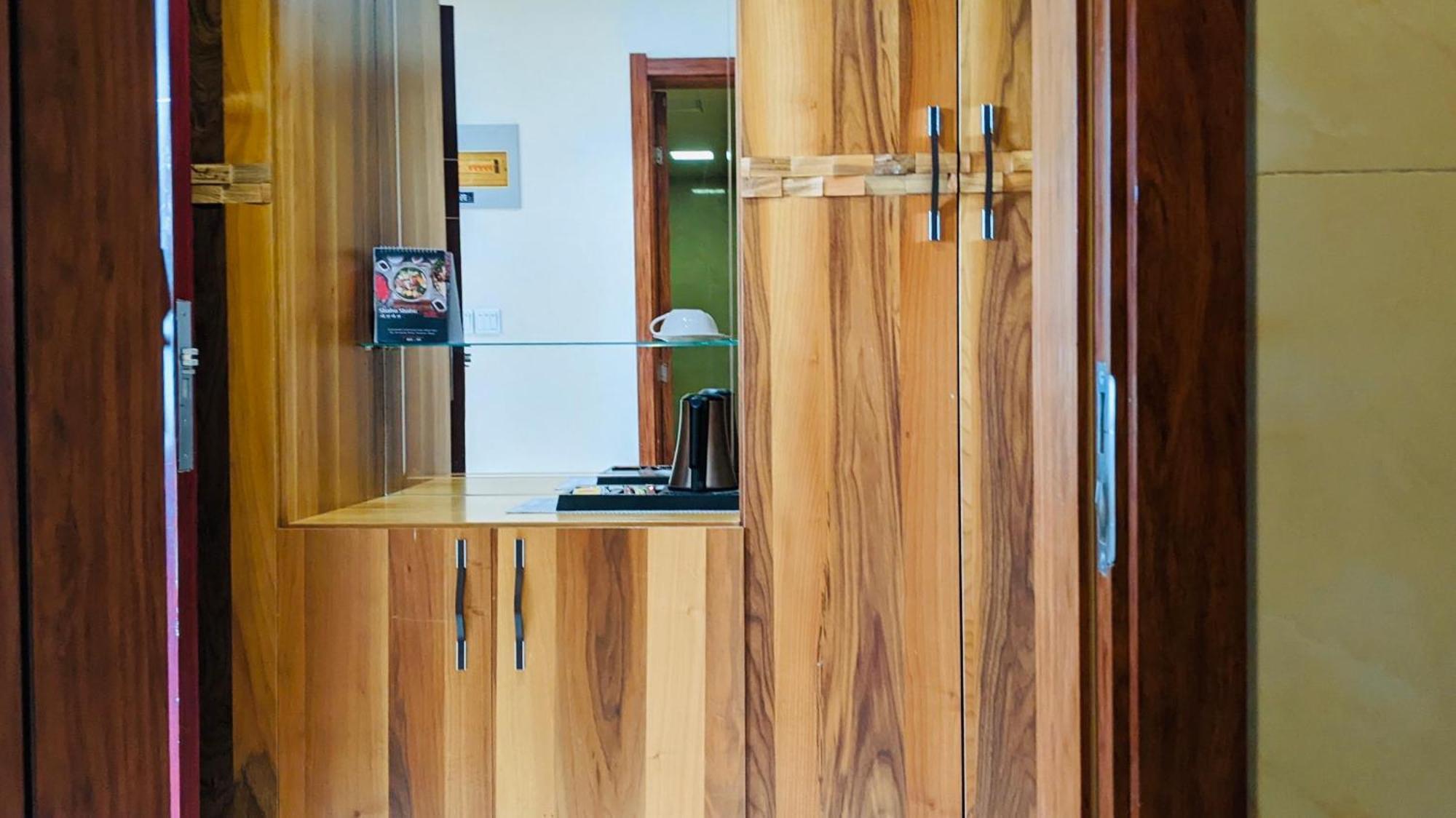 Summerset Continental Hotel Maitama By T E L E Hospitality Abuja Ngoại thất bức ảnh